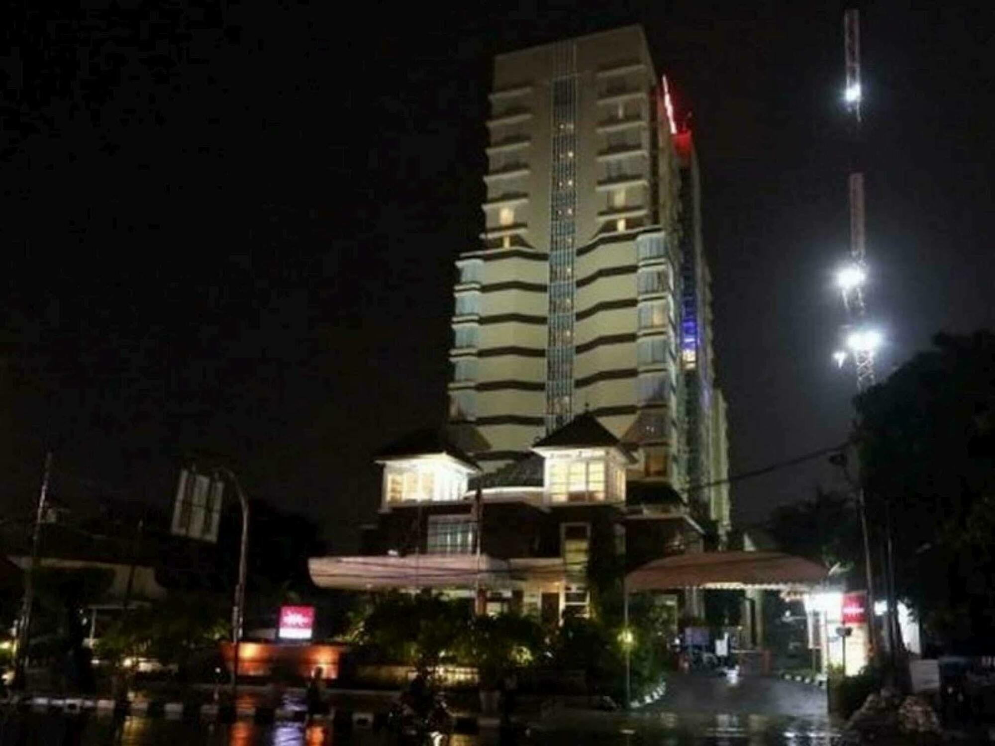 Mercure Jakarta Kota Hotel Eksteriør billede